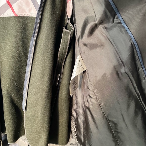 Burberry Brit lined hunter green raincoat - Picture 5 of 6